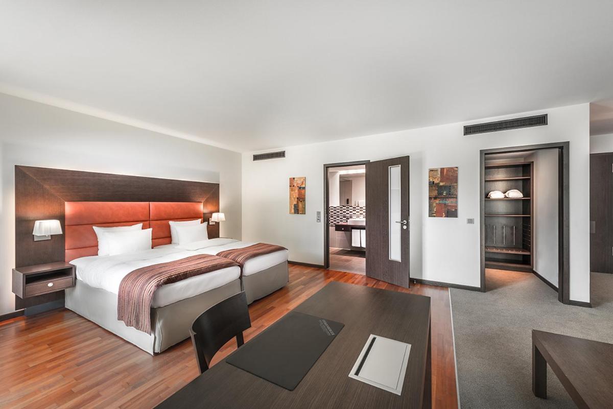 Aparthotel Am Golfclub Treudelberg Hamborg Eksteriør billede