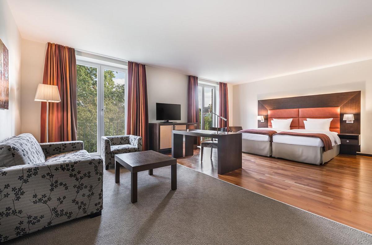 Aparthotel Am Golfclub Treudelberg Hamborg Eksteriør billede